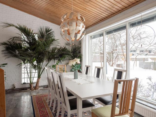 Villa till salu i Kumla, Örebro