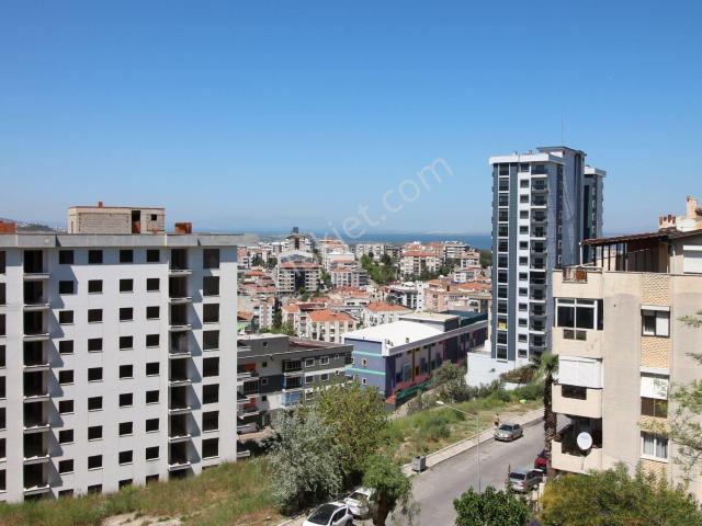 Vatan Mahallesi, Karabağlar içerisinde kiralık mülk