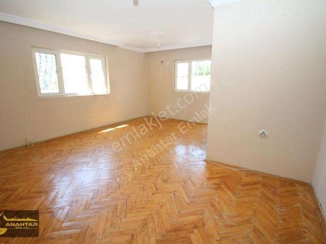 Karabağlar, İzmir içerisinde kiralık mülk