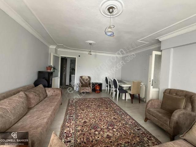 Karabağlar, İzmir içerisinde kiralık mülk