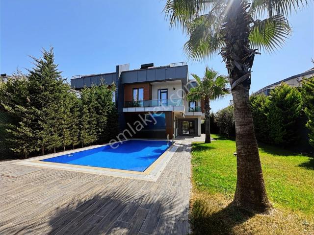 Beylikdüzü, İstanbul içerisinde satılık Villa