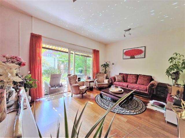 Appartement te huur in Sloten, Amsterdam