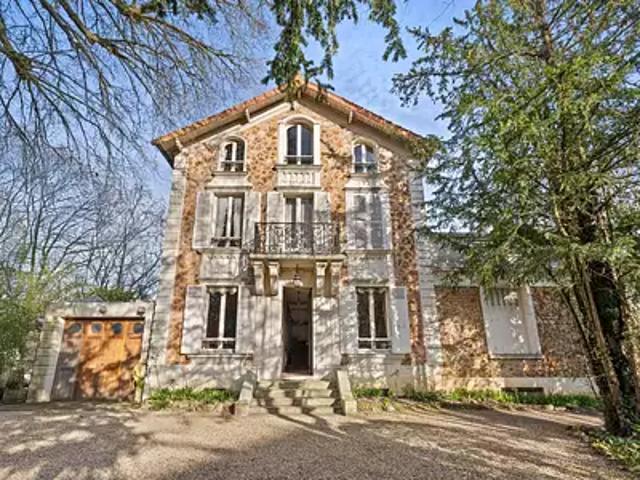 Maison vente à Nanterre, Vaucresson