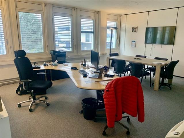 Büro mieten in Préverenges, Waadt