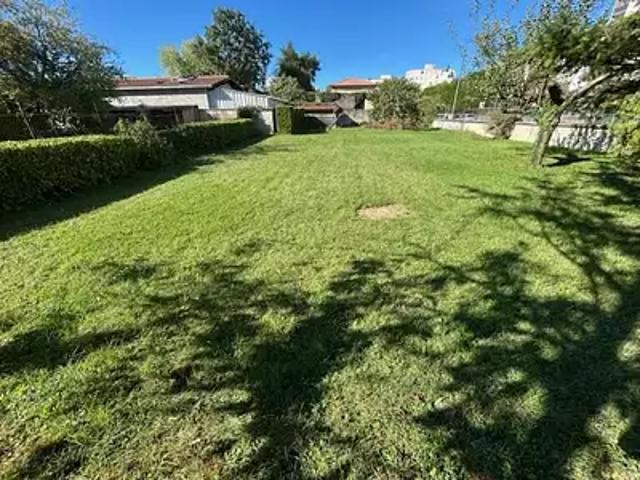 Terrain vente à France métropolitaine, Vaulx-en-velin