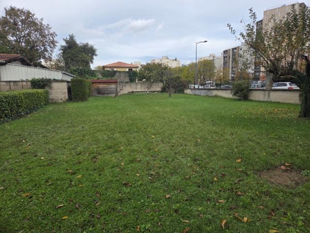 Terrain vente à France métropolitaine, Vaulx-en-velin