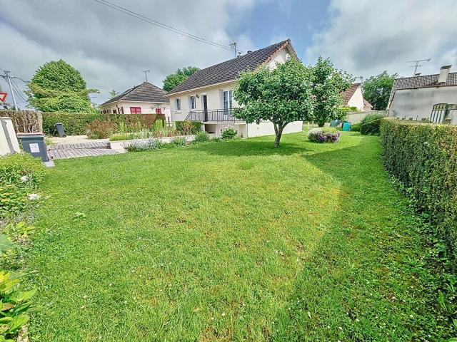 Maison vente à Melun, Vaux-le-pénil