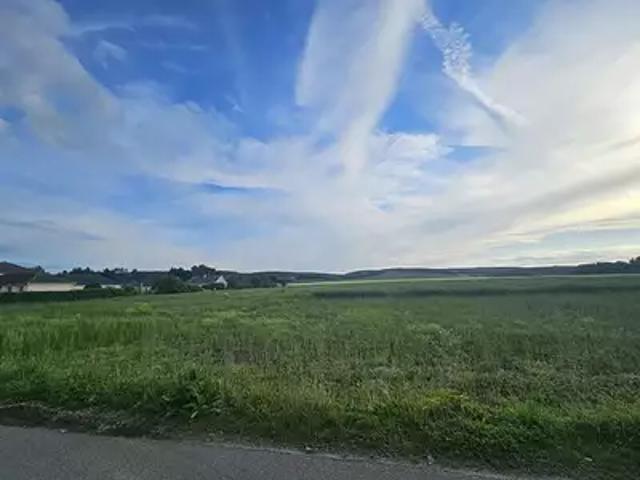 Terrain vente à Les Andelys, Vaux-sur-eure