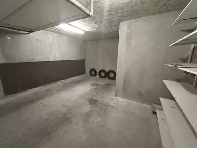 Garage vente à Rochefort, Vaux-sur-mer