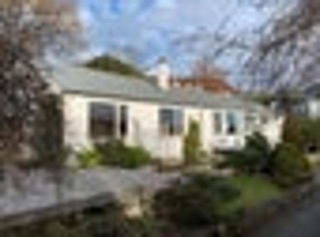 House for rent in Otakou