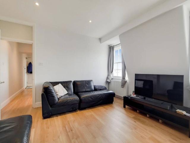 Apartment for rent in Victoria, Isle Of Man