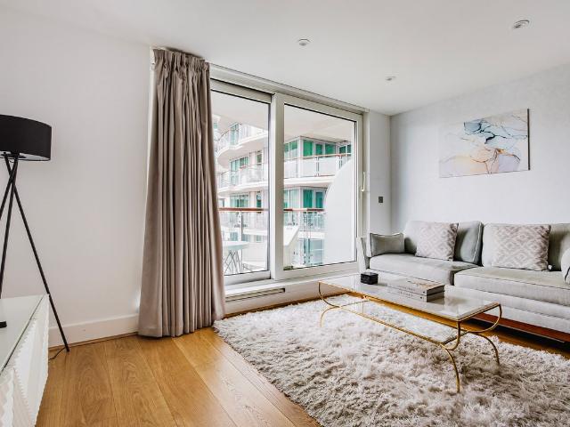 Apartment for rent in London Borough of Lambeth, Greater London