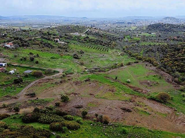 Foça, İzmir içerisinde satılık Arsa