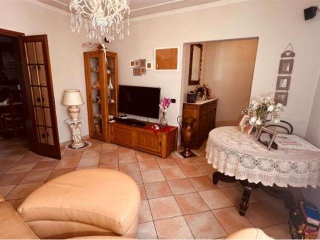 Villa Indipendente in vendita a San Colombano, Capannori