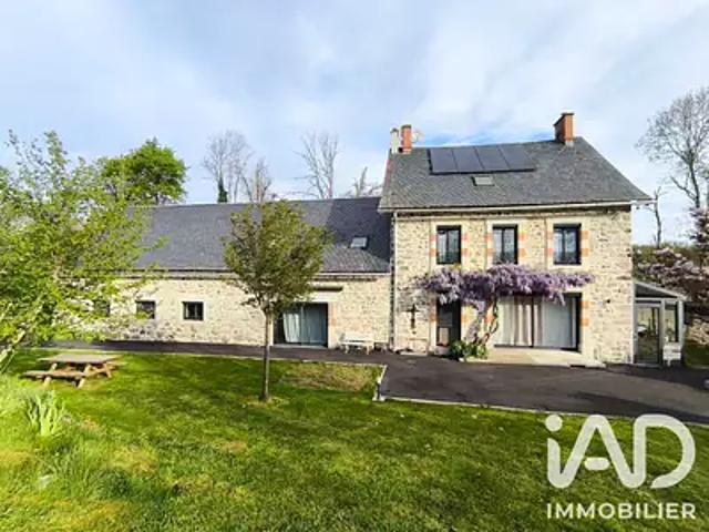 Maison vente à Mauriac, Vebret