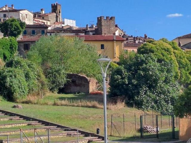 Villa Indipendente in vendita a Castiglion Fibocchi, Toscana