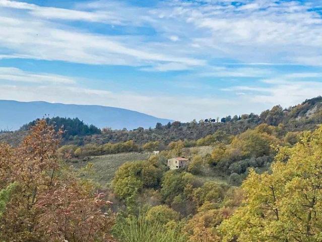Casa in vendita a Gubbio, Umbria