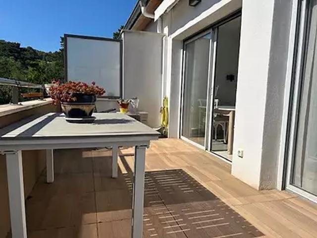 Appartement vente à HLM les Pessades, Vedène