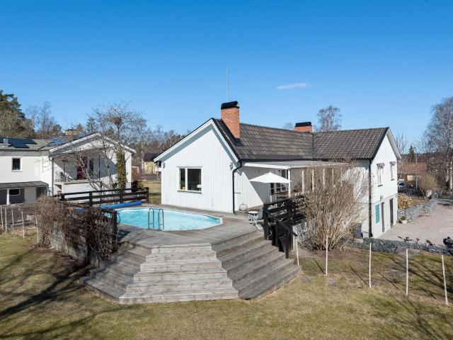 Villa till salu i Stockholm