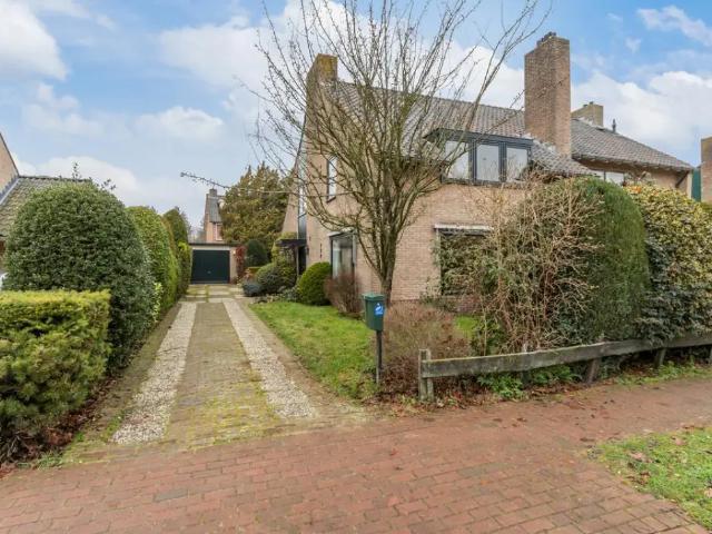 Woning te huur in Laren, Noord Holland