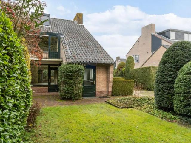 Woning te huur in Laren, Noord Holland