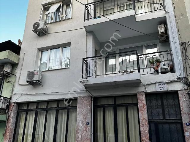 Emrez Mahallesi, Gaziemir içerisinde satılık Bina
