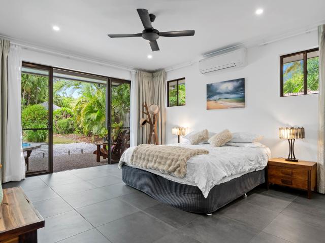 House for sale in Palm Cove, Queensland
