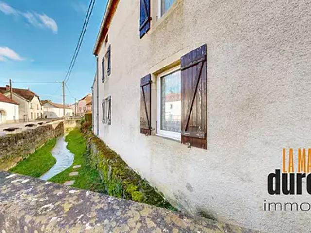 Maison vente à Vesoul, Velesmes-echevanne