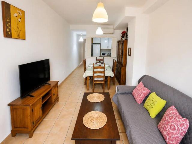 Apartamento en alquiler en Vélez de Benaudalla, Granada