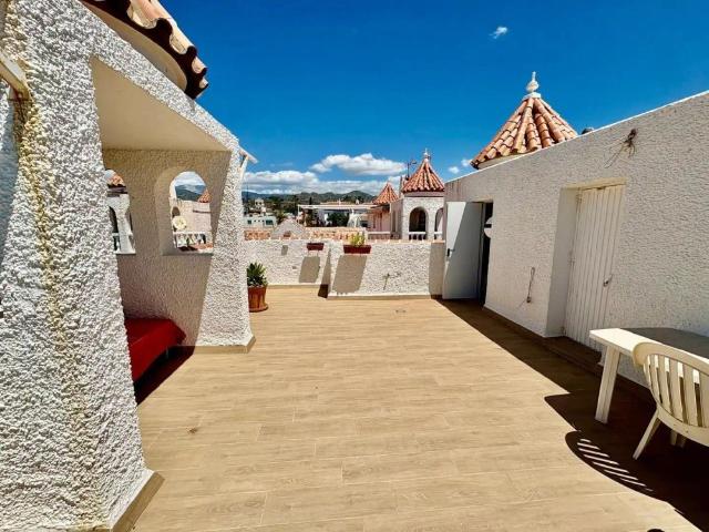 Apartamento en alquiler en Mezquitilla, La Axarquía