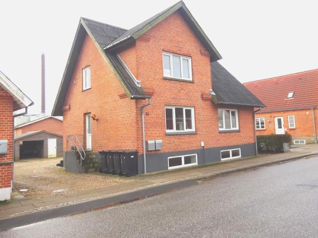 Erhvervsejendom til leje i Møldrup, Århus