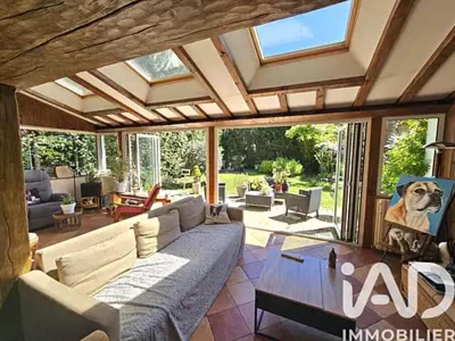 Maison vente à Le Village, Vélizy-Villacoublay