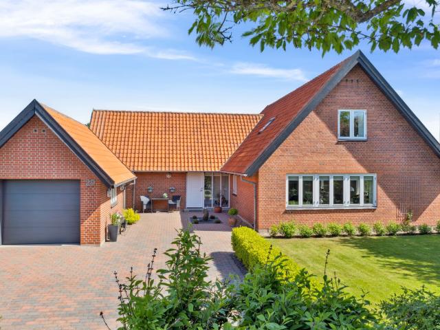 Villa til salg i Ringkøbing, Århus