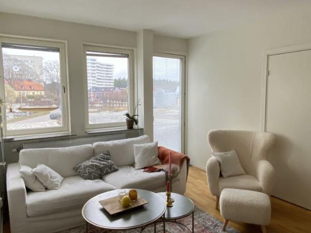 Lägenhet hyra i Hässelby-Vällingby, Stockholm