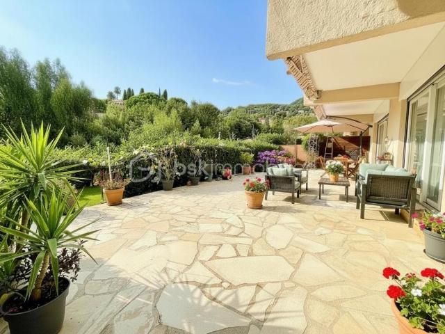 Appartement vente à Grasse, Vence