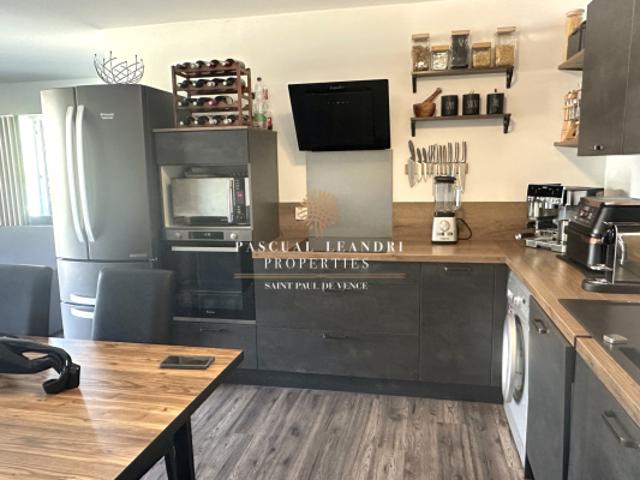 Appartement vente à Grasse, Vence