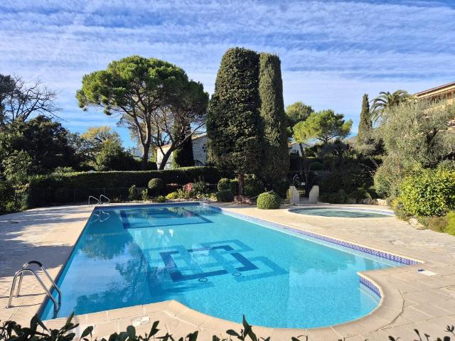Duplex vente à Grasse, Vence