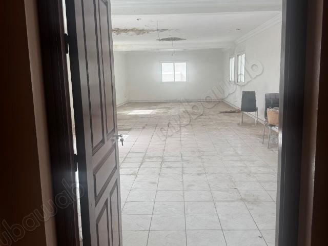 Bureau vente à Anfa, Gharb-Chrarda-Beni Hssen