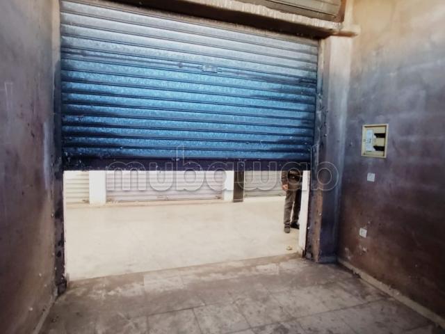 Local commercial vente à Anfa, Gharb-Chrarda-Beni Hssen