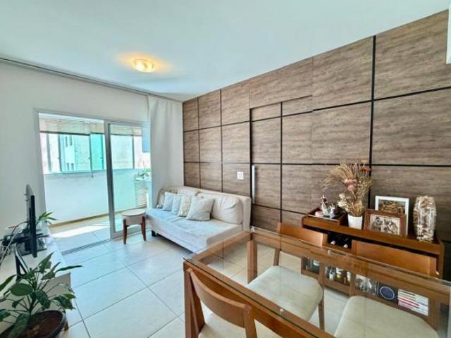 Apartamento venda em Região Geográfica Imediata do Distrito Federal, Região Integrada de Desenvolvimento do Distrito Federal e Entorno