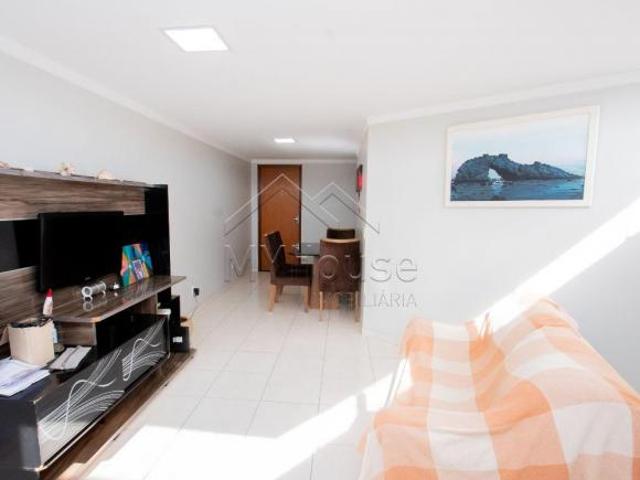Apartamento venda em Região Geográfica Imediata do Distrito Federal, Região Integrada de Desenvolvimento do Distrito Federal e Entorno