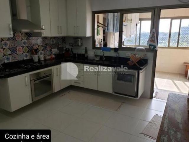 Apartamento venda em Região Imediata de São José dos Campos, Região Metropolitana do Vale do Paraíba e Litoral Norte