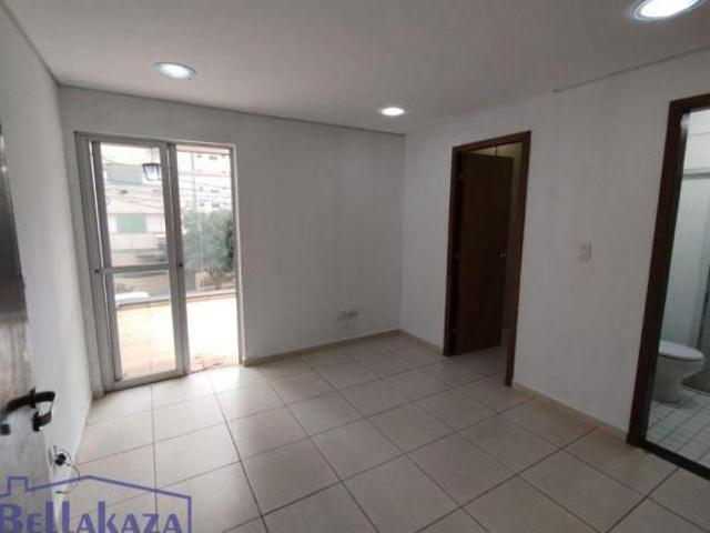 Apartamento venda em Região Geográfica Imediata de Maringá, Maringá