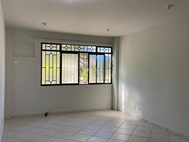 Apartamento venda em Região Geográfica Imediata de Maringá, Maringá