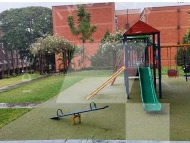 Apartamento venda em Região Geográfica Imediata de Maringá, Maringá