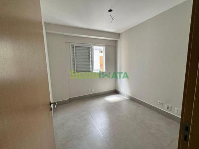 Apartamento venda em Região Geográfica Imediata de Maringá, Maringá