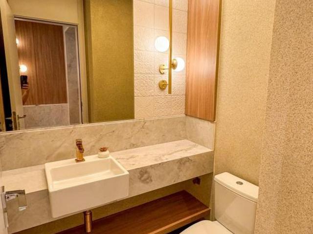Apartamento venda em Região Geográfica Imediata de Maringá, Maringá