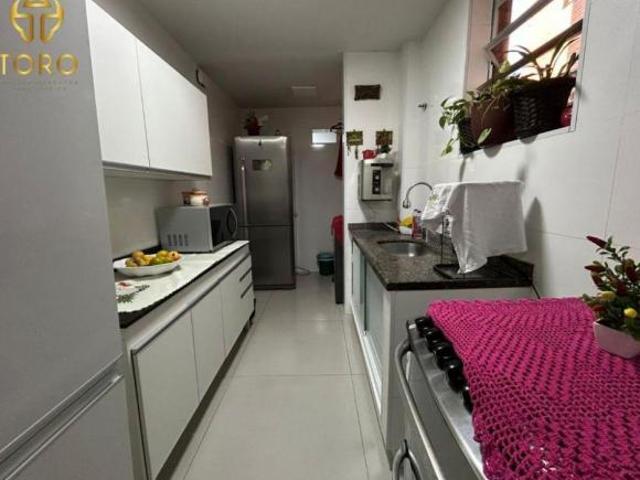 Apartamento venda em Região Geográfica Imediata de Maringá, Maringá
