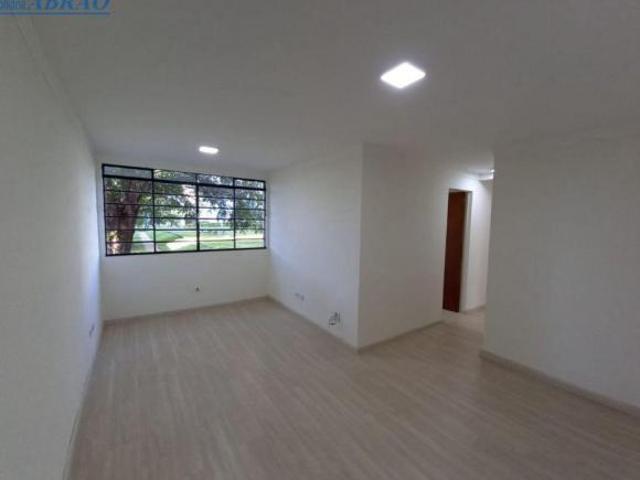 Apartamento venda em Região Geográfica Imediata de Maringá, Maringá