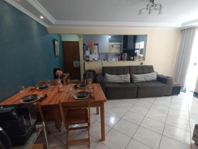 Apartamento venda em QI 7, Guará